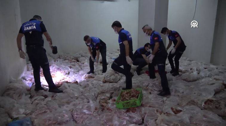 Bayram öncesi mide bulandıran görüntüler! Yakalanmasa vatandaşa yedireceklerdi 15